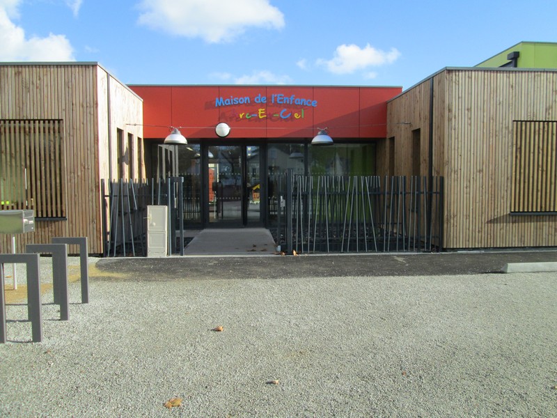 MAISON DE L'ENFANCE SaintGildasdeRhuys MAISON DE L'ENFANCE SaintGildasdeRhuys
